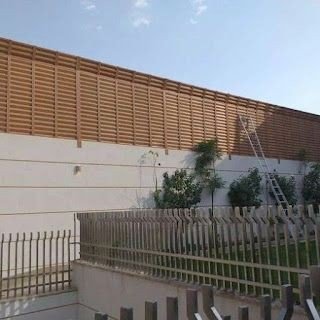 سواتر خشبية